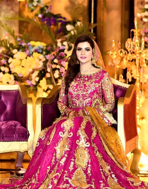 Most recent Brides Dresses for Mehndi Function