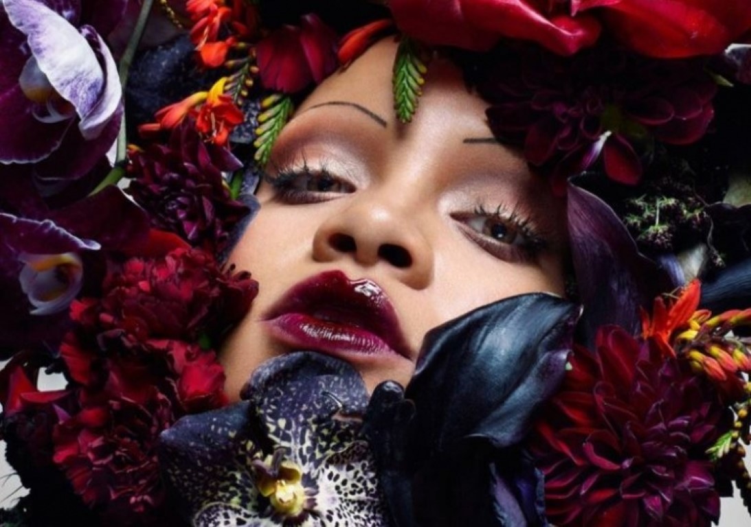 The Vogue Team Showed How The September Cover Was Created With Rihanna /></p>
<p></p>
<p style=